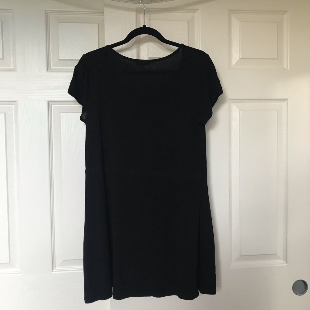 *DONATED* Socialite Skater Shift Dress - Picture 2 of 3